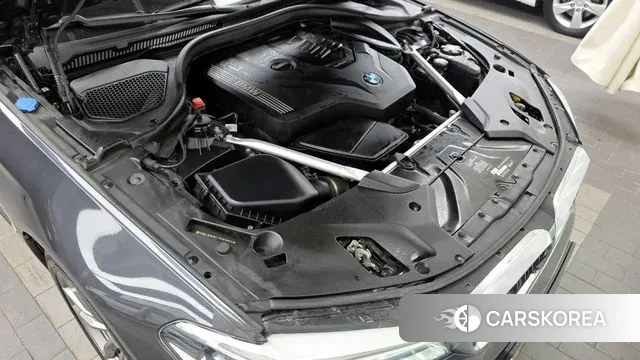 BMW 5 Series (G30) id 3698025 из Кореи 16