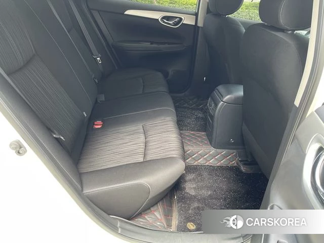 Nissan Xuan Yi id 4263869 из Китая 13