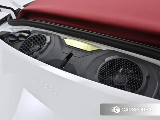 Porsche 911(992) id 2988682 из Кореи 16