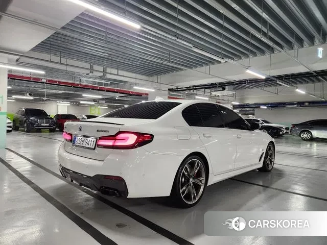 BMW 5 Series (G30) id 3415758 из Кореи 16