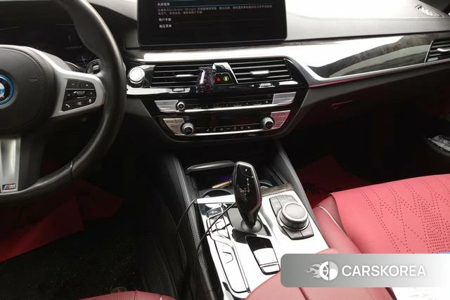 BMW 5 series PHEV id 4207861 из Китая 13