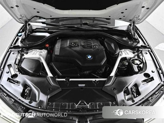 BMW 5 Series (G30) id 3786891 из Кореи 15