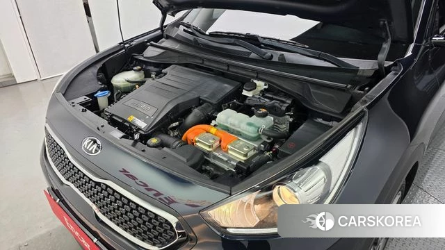Kia Niro id 4020245 из Кореи 16