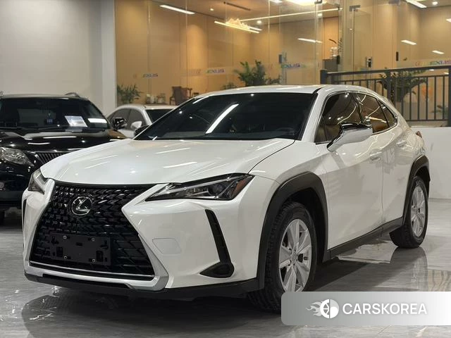 Lexus UX id 4348955 из Китая 15