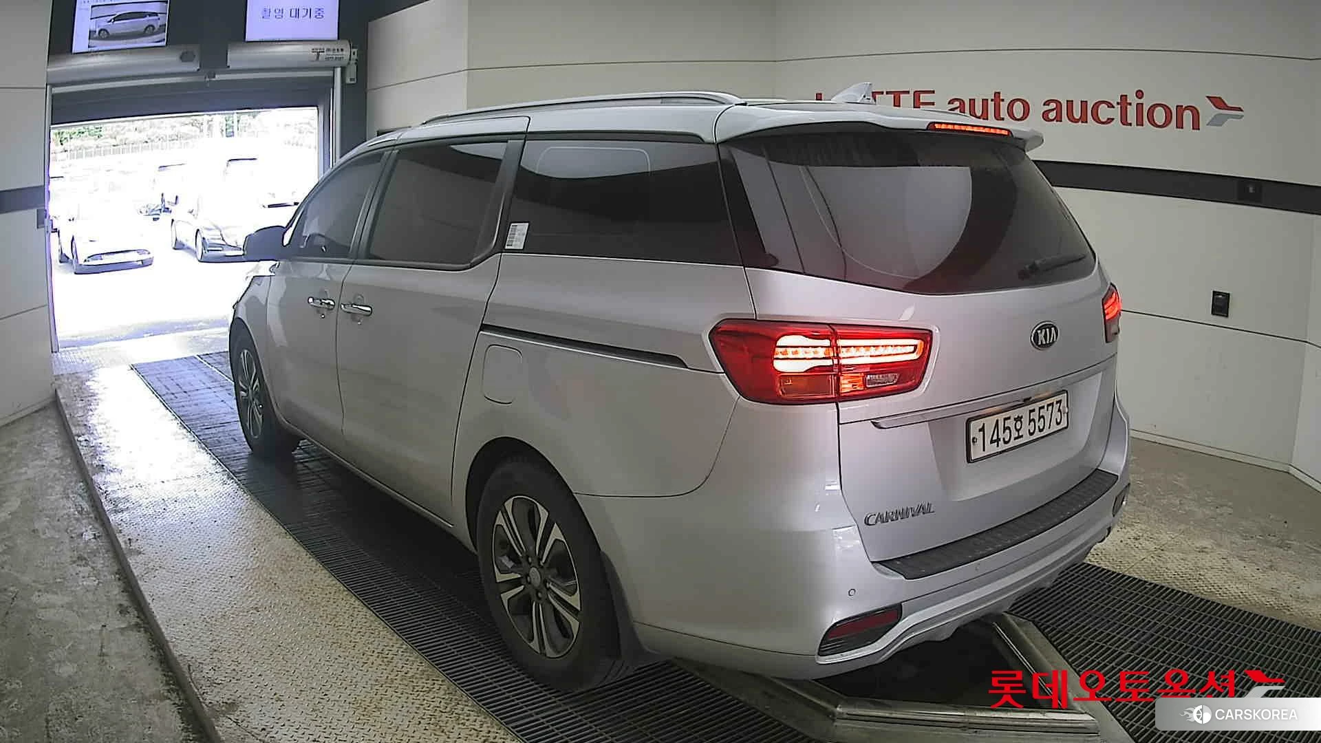 Kia Carnival id 4289610 из Кореи 33