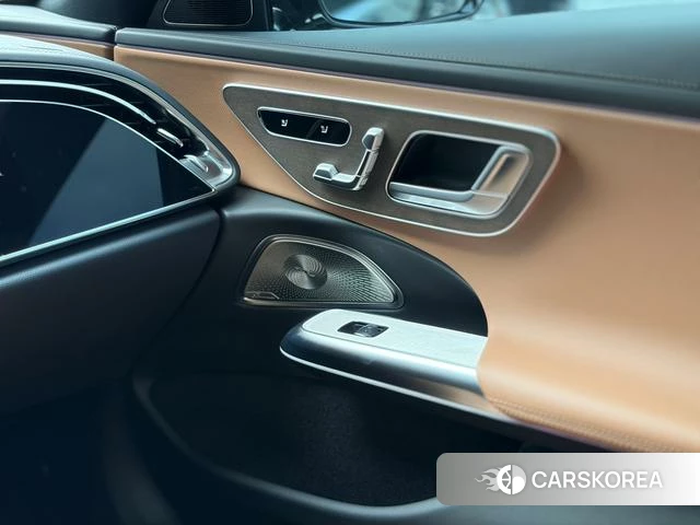Mercedes-Benz E-class id 4314648 из Китая 20