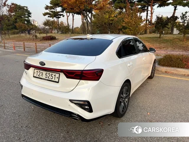 Kia Come New K3 id 3351231 из Кореи 16