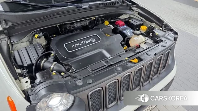 Jeep Renegade id 3351054 из Кореи 16