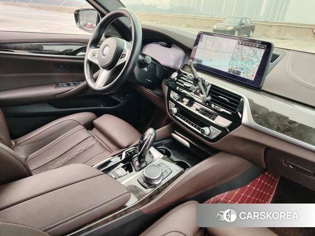 BMW 5 series PHEV id 4234837 из Китая 18