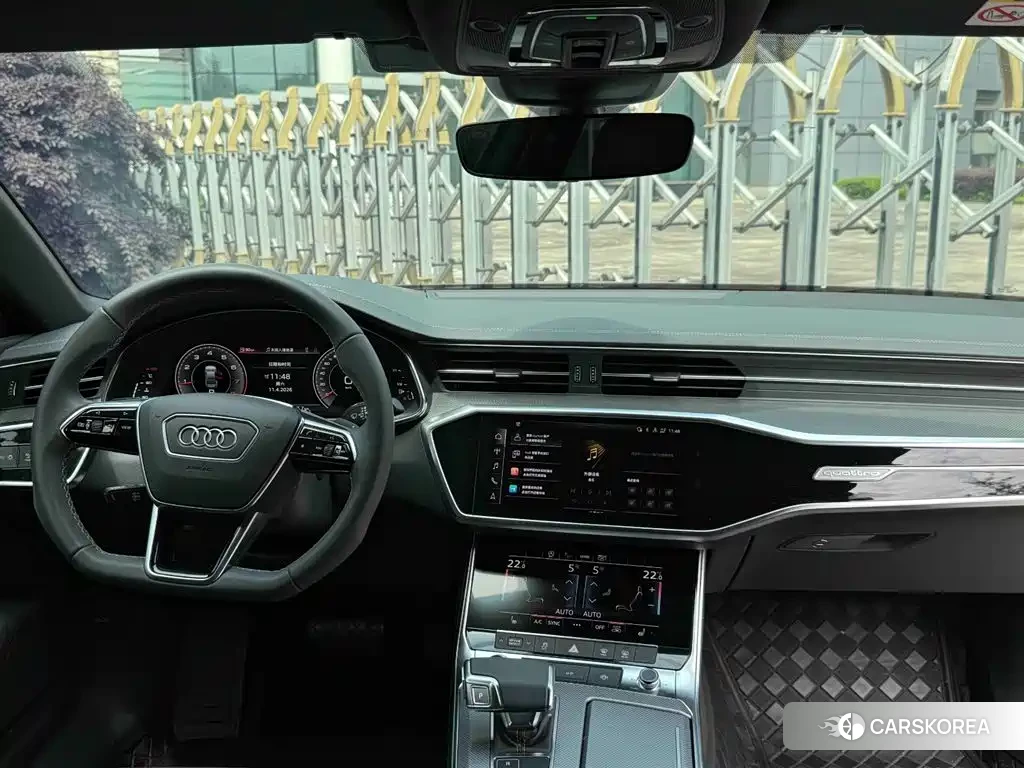 Audi A7L id 4577417 из Китая 14