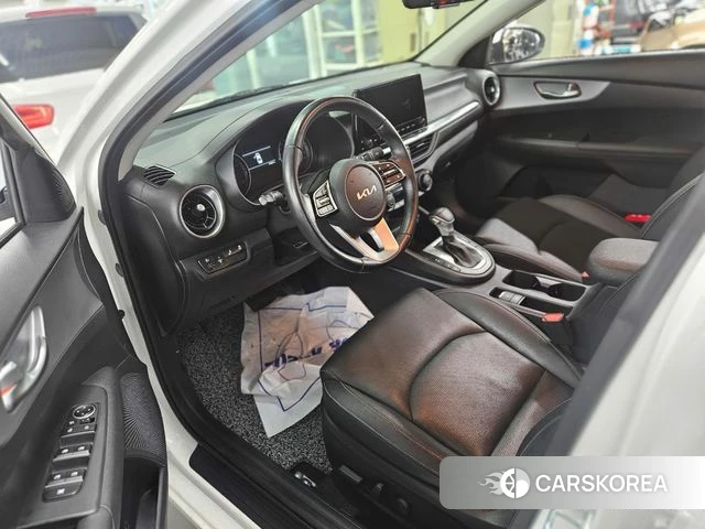 Kia The New K3 2nd generation 2022 Жемчужный цвет из Кореи, фото 6
