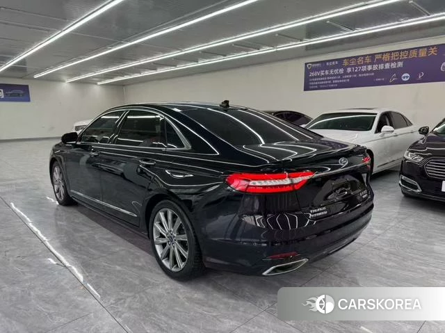 Ford Taurus 2021 Черный из Китая, фото 6