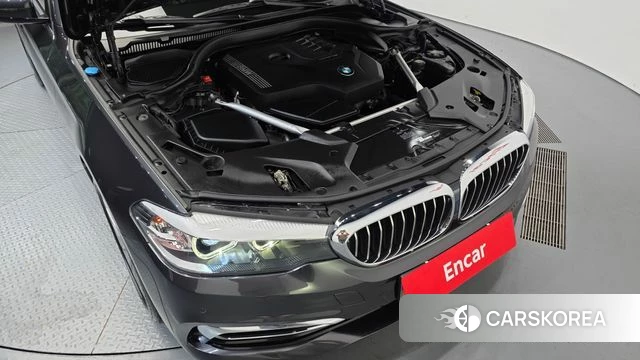 BMW 5 Series (G30) id 4708346 из Кореи 27