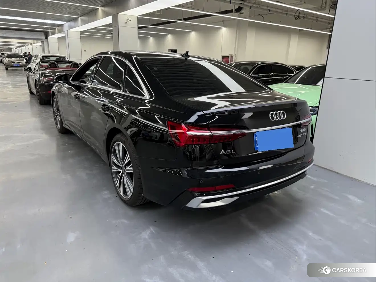 Audi A6L id 4538653 из Китая 11