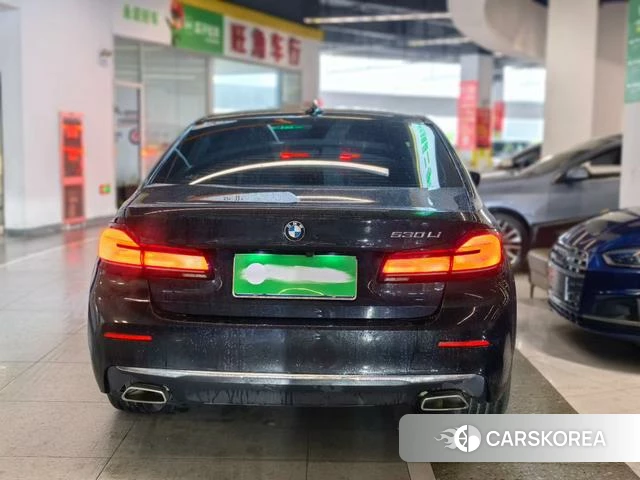BMW 5 series 2021 Черный из Китая, фото 6