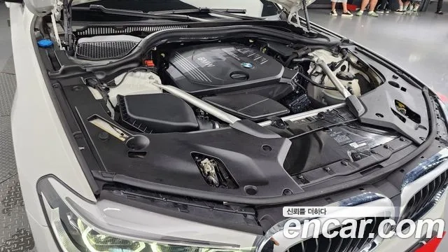 BMW 5 Series (G30) id 2892159 из Кореи 16