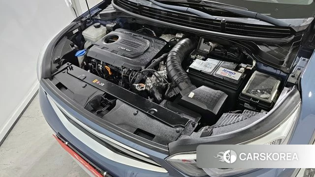 Kia Stonic id 3942612 из Кореи 16