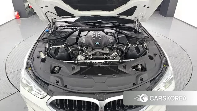 BMW 8 Series (G15) id 3664320 из Кореи 16