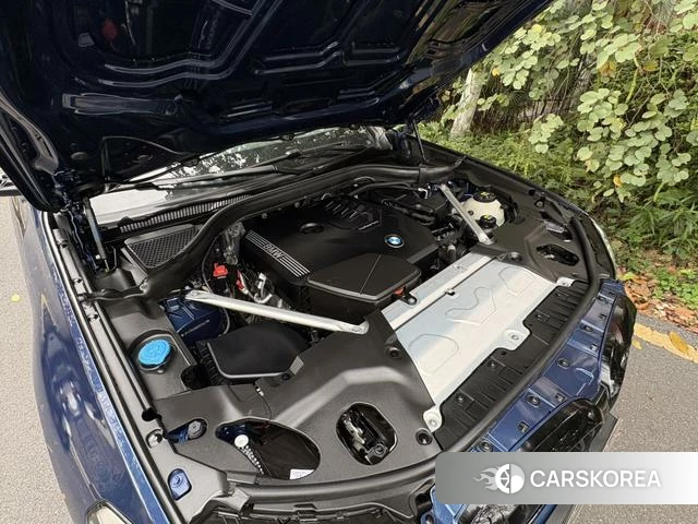 BMW X3 id 4380410 из Китая 21