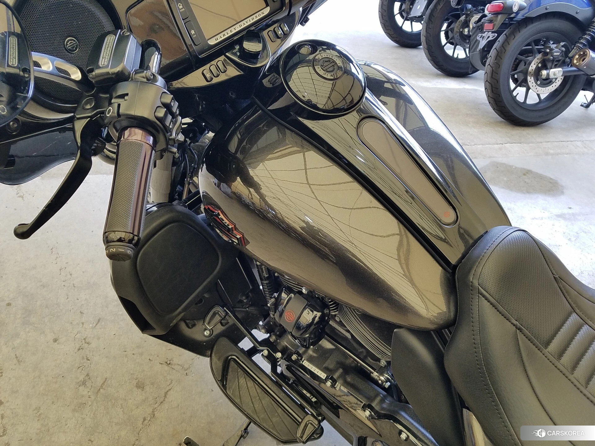 Проданный Harley-Davidson Electra Glide FLHTKSE1800 CVO id 4237463 из Японии, фото 7
