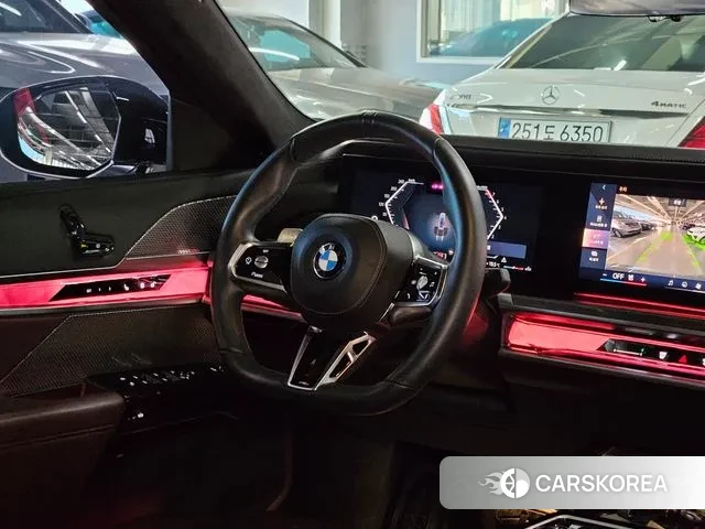 BMW 7 Series (G70) id 3341629 из Кореи 16