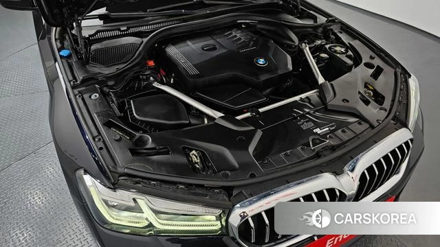 BMW 5 Series (G30) id 4284151 из Кореи 33