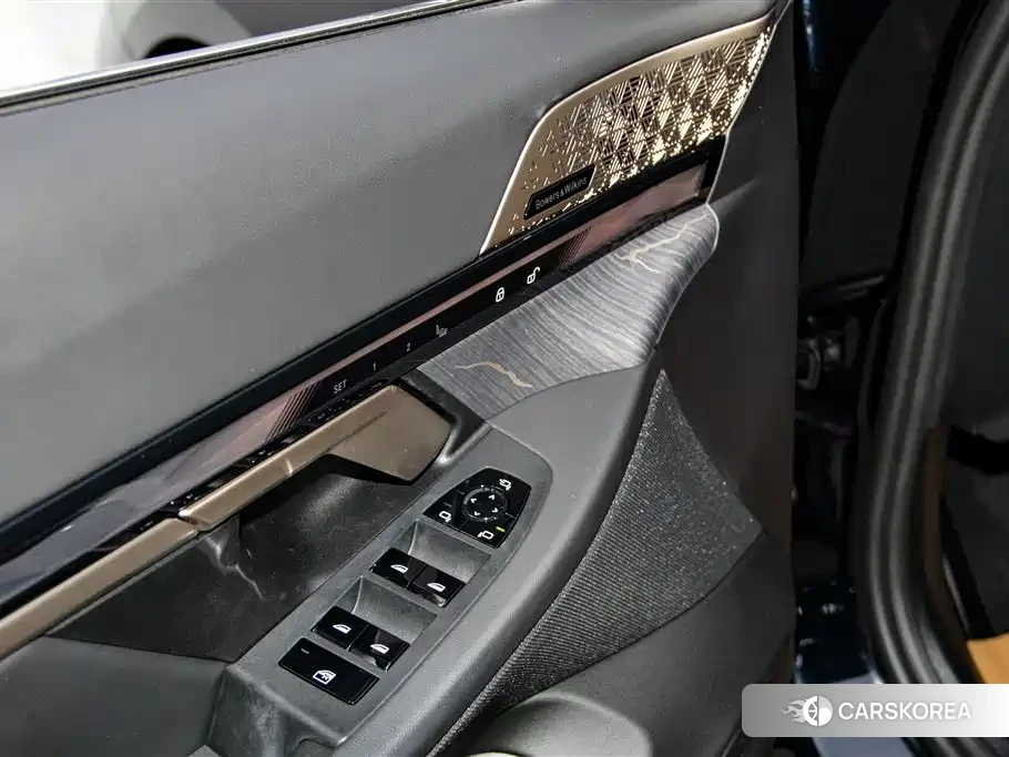 BMW 5 series id 4539330 из Китая 26