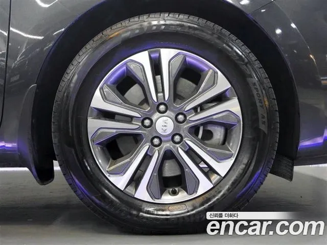 Kia The New Carnival id 2850092 из Кореи 16