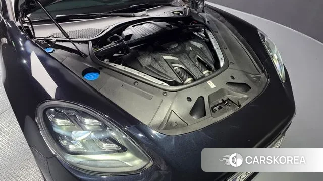 Porsche Panamera (971) id 3777644 из Кореи 16