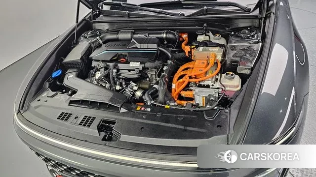 Hyundai Grandeur Hybrid (GN7) id 3036717 из Кореи 16