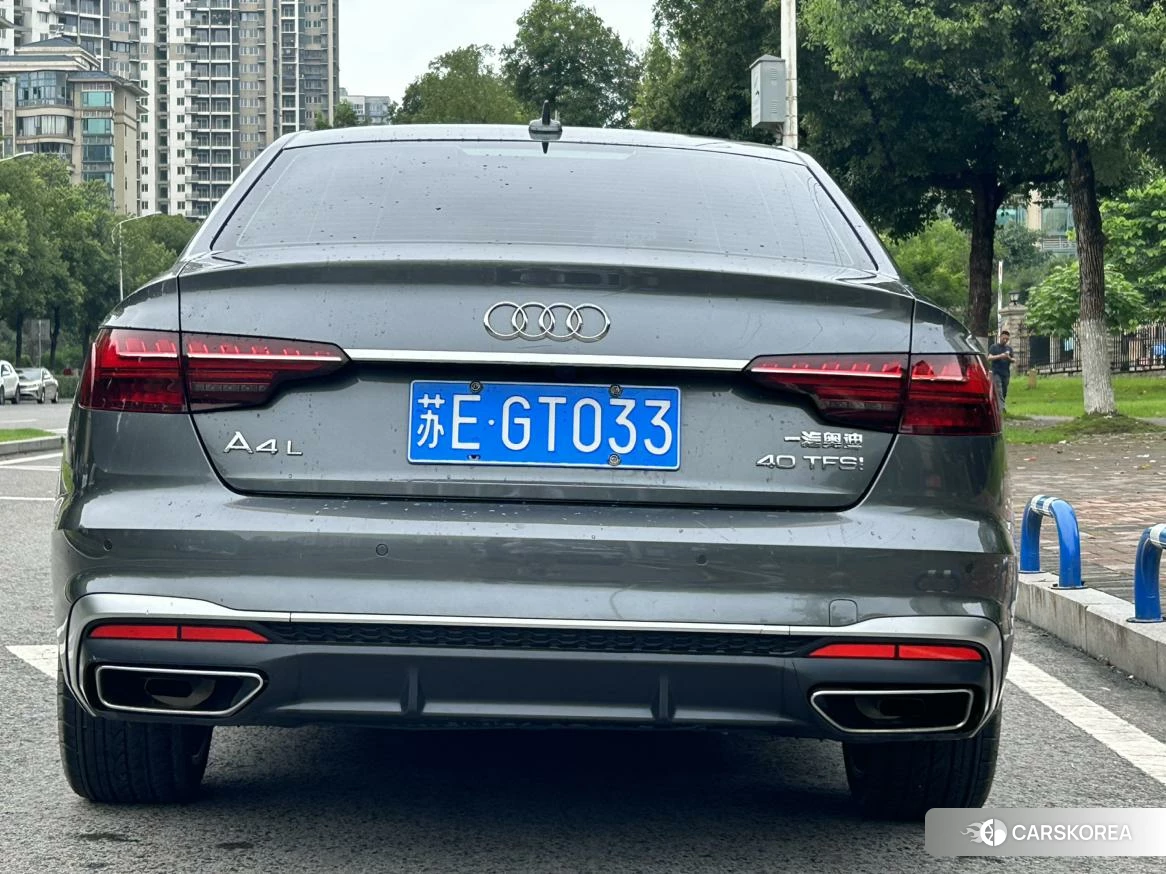 Audi A4L id 4512442 из Китая 17