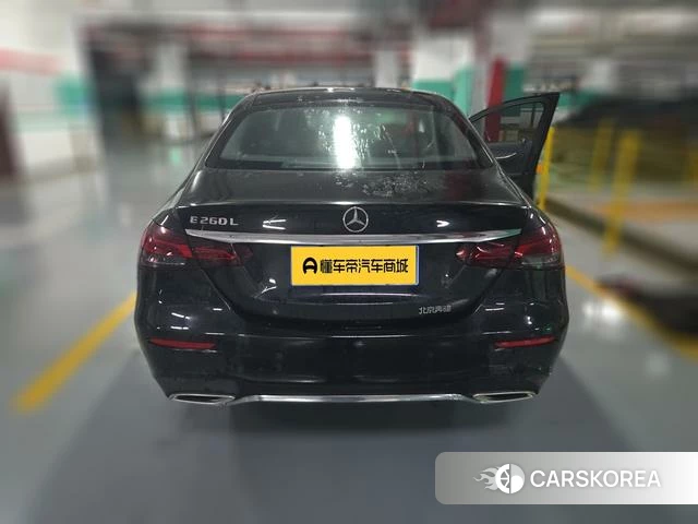 Mercedes-Benz E-class 2023 Черный из Китая, фото 6
