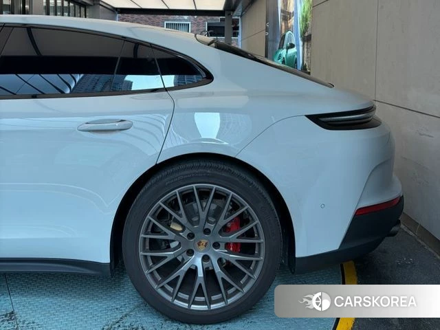Porsche Panamera (976) id 3792815 из Кореи 9