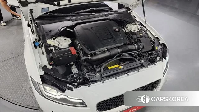 Jaguar XF (X260) id 3076163 из Кореи 16