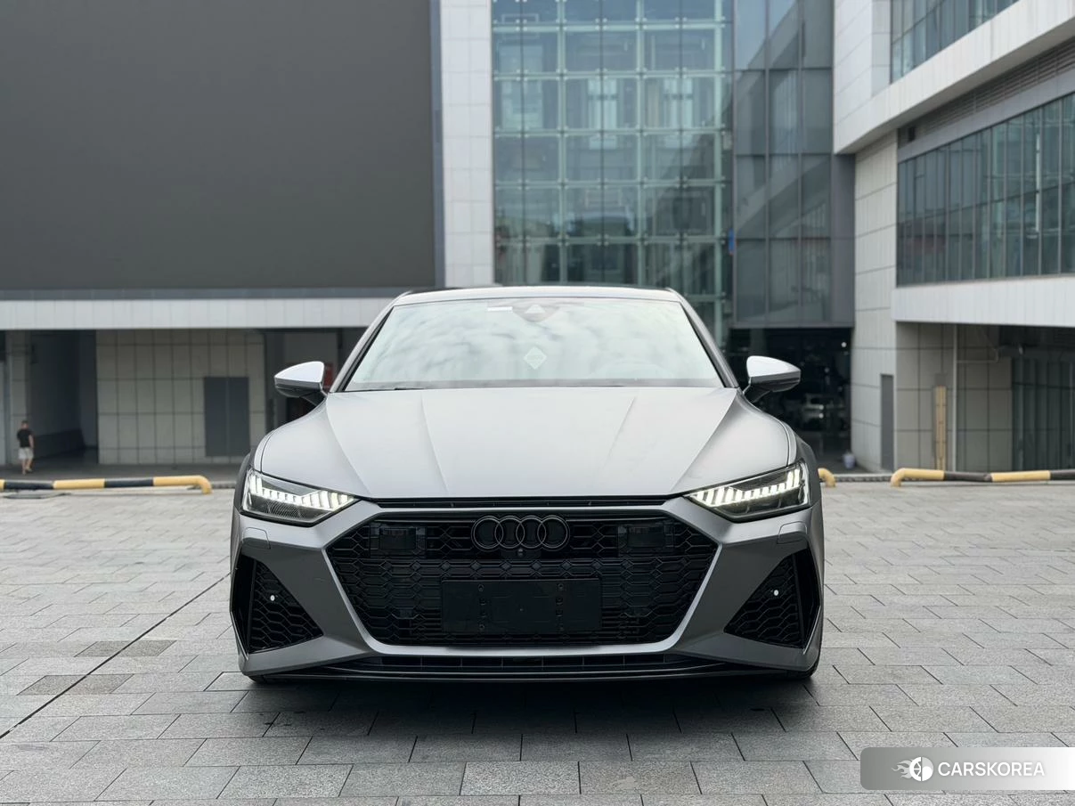Audi A7 2022 Темно-серый из Китая, фото 6