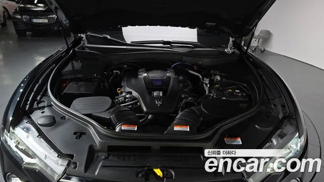 Maserati Levante id 2879873 из Кореи 16