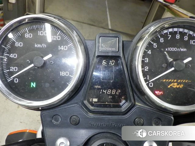 Honda CB400SF id 4184497 из Японии 20