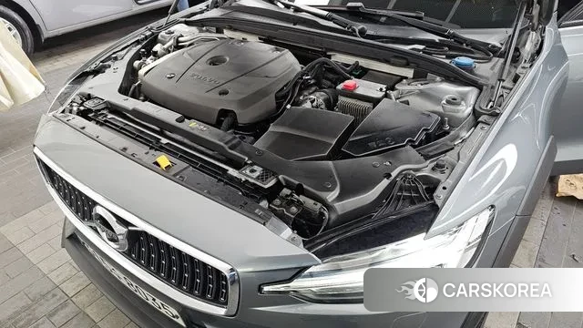 Volvo V60 Cross-Country 2nd Generation id 3598587 из Кореи 16