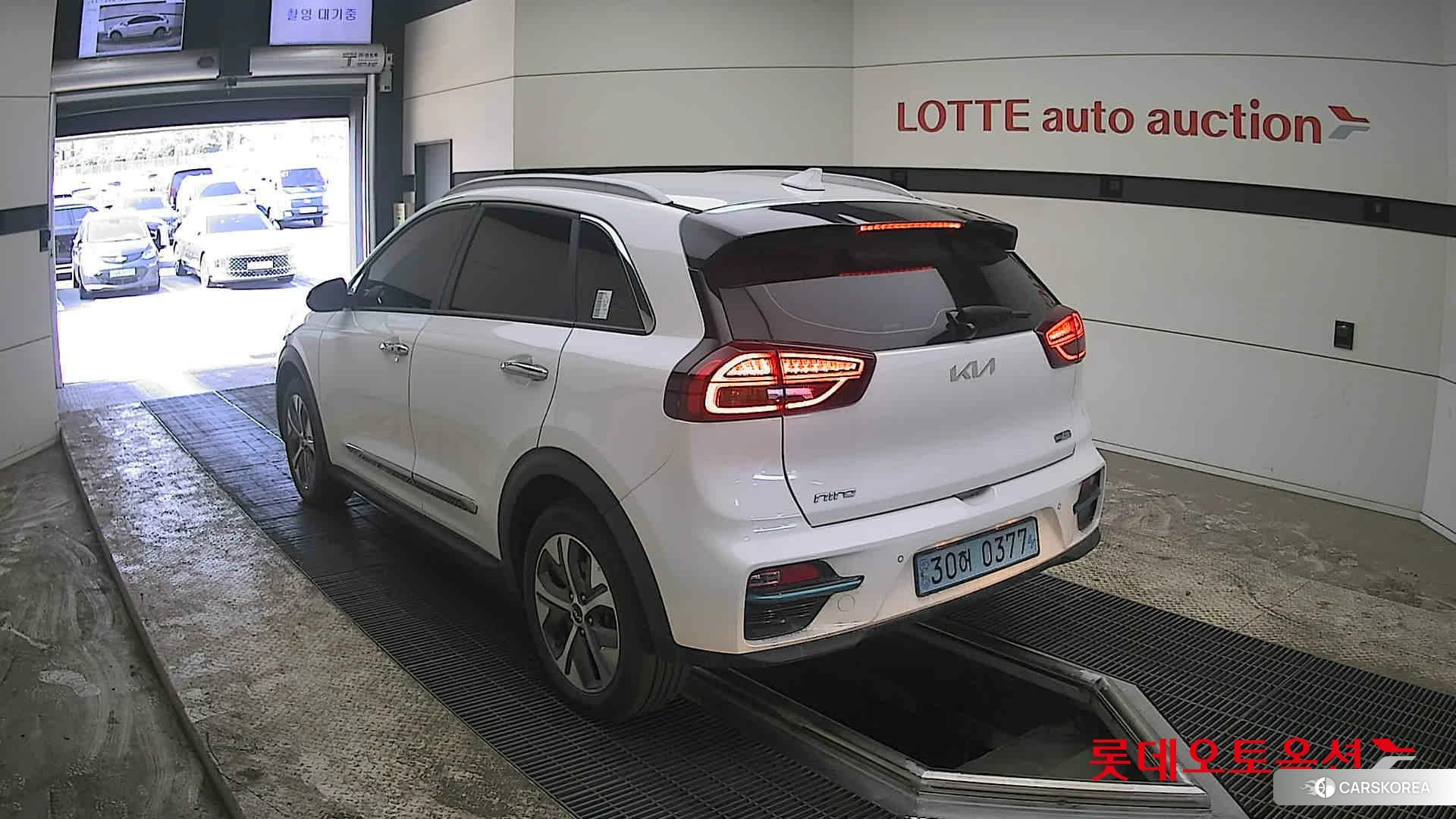 Kia Niro EV id 3882164 из Кореи 34