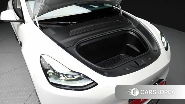 Tesla Model Y id 3909785 из Кореи 16