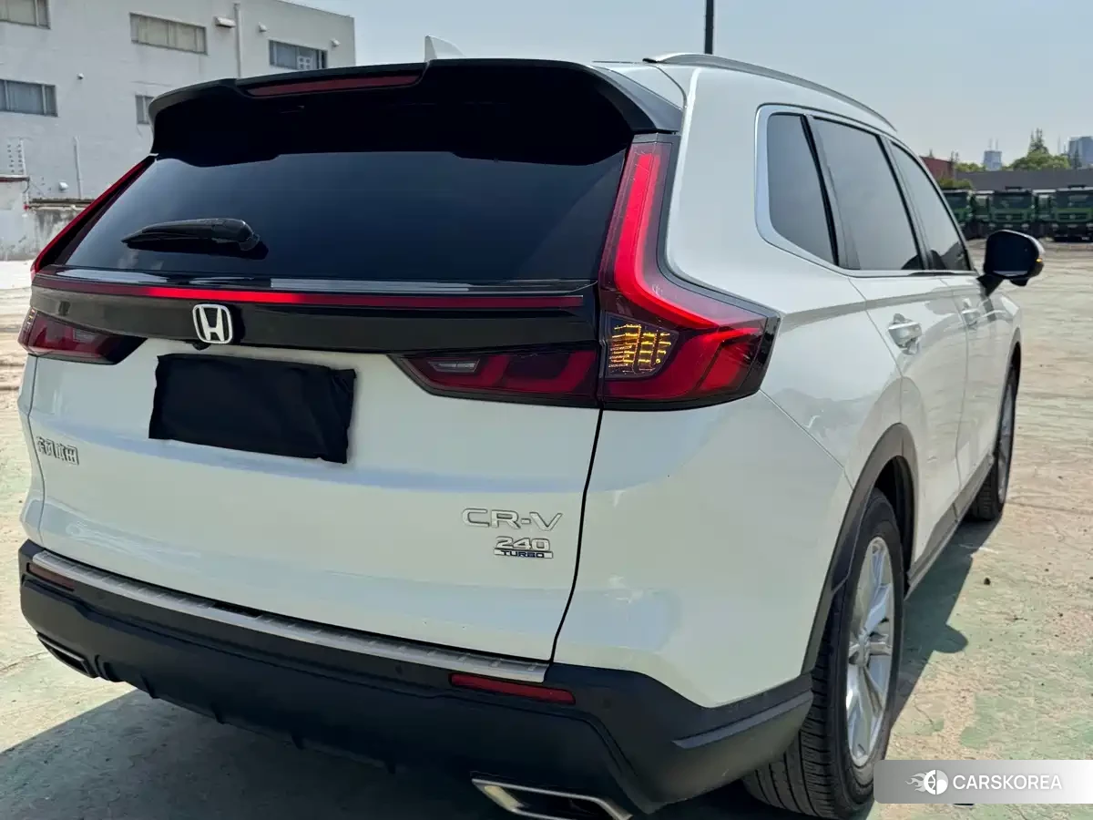 Honda CR-V 2023 Белый из Китая, фото 6