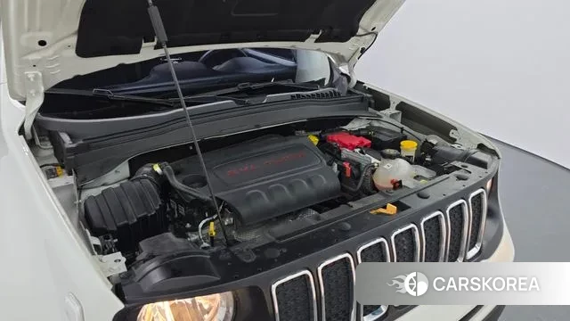 Jeep Renegade id 3765007 из Кореи 16