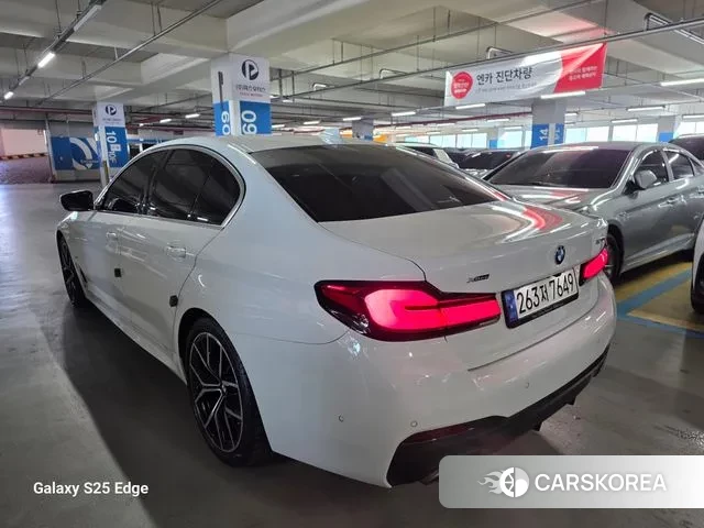 BMW 5 Series (G30) id 3601225 из Кореи 15