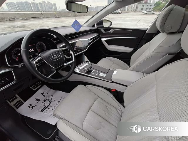 Audi A7L id 4190565 из Китая 23