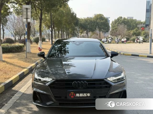 Audi A7 2022 Темно-серый из Китая, фото 6