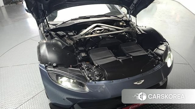 Aston Martin Vantage 2nd Generation id 3843979 из Кореи 16