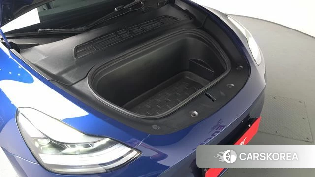 Tesla Model Y id 4469080 из Кореи 16