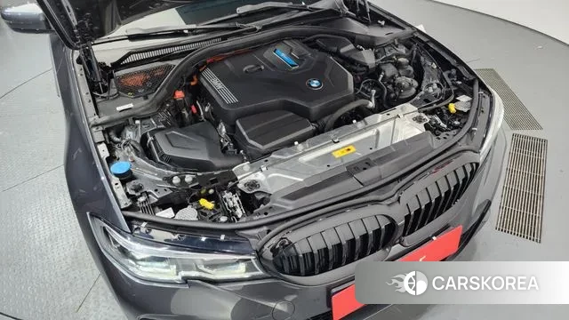 BMW 3 Series (G20) id 3675752 из Кореи 16