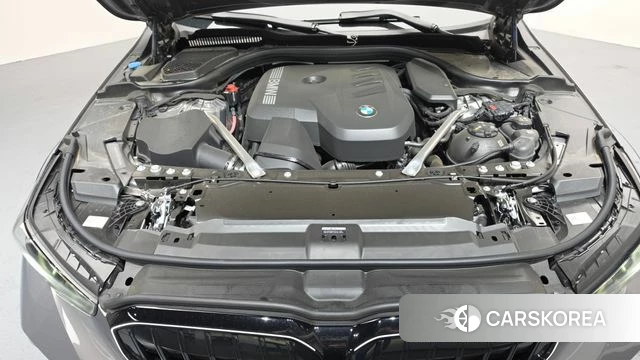 BMW 5 Series (G60) id 4539623 из Кореи 16