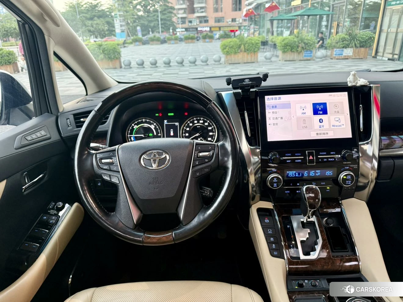 Toyota Elfa id 4455621 из Китая 13